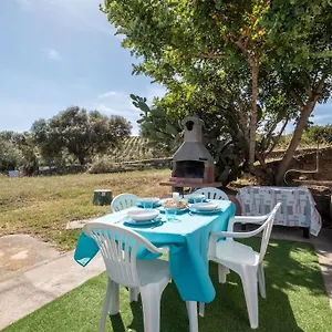 Mare A 4 Minuti Autocasa/giardino E Wifi Budoni